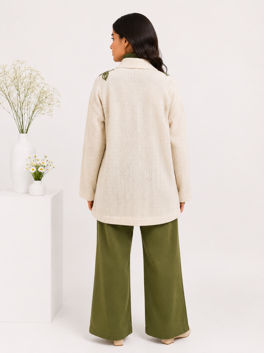 Kashmiri Aari Floral Embroidered Hemp-Wool Jacket