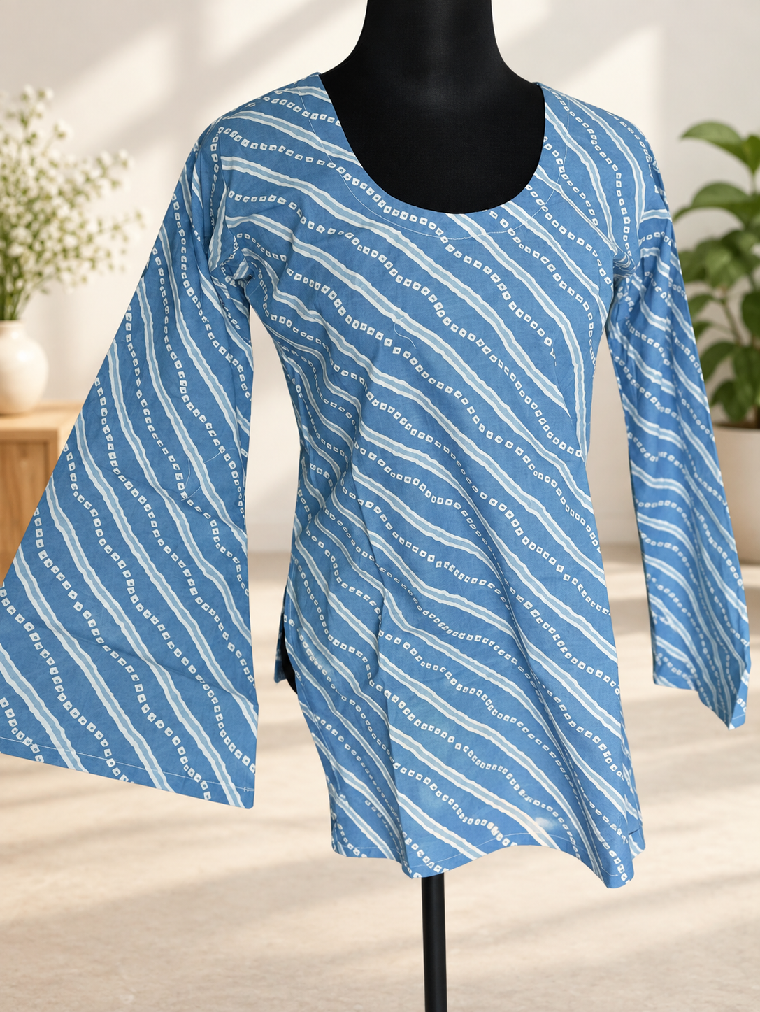 Blue Ripple Umbrella-Cuff Top